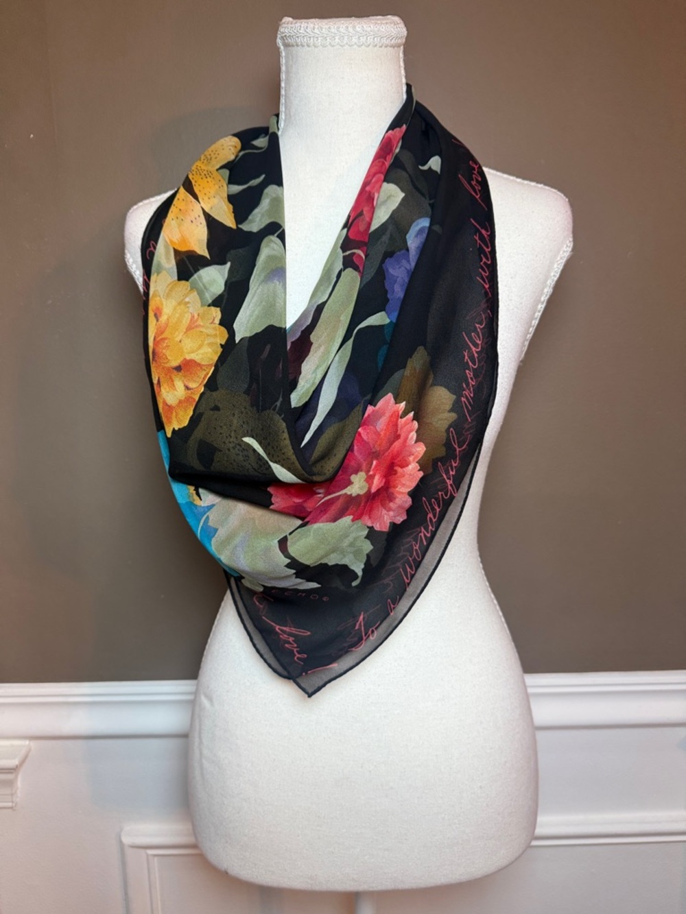 Echo‎ Silk Floral Scarf Mother’s Day Black Gift Script 34-35”